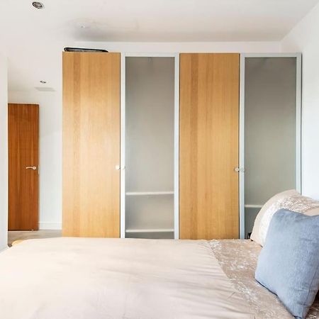 Ferienwohnung Stunning Flat By Quayside With Balcony!! Newcastle upon Tyne Exterior foto