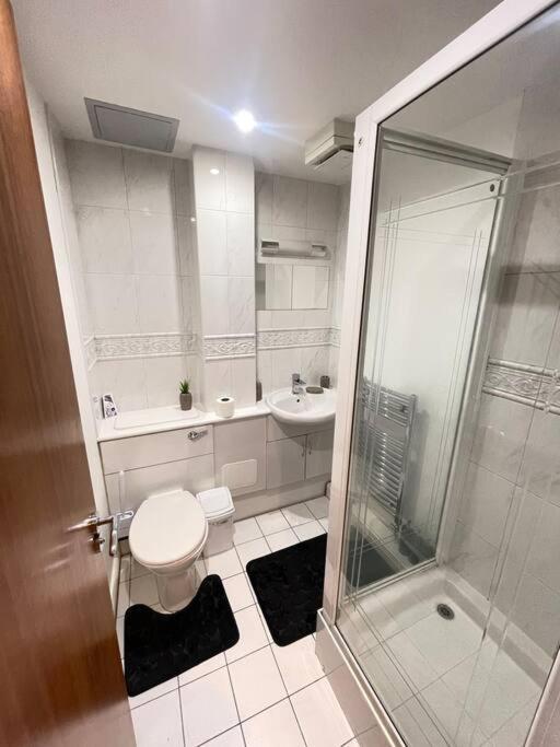 Ferienwohnung Stunning Flat By Quayside With Balcony!! Newcastle upon Tyne Exterior foto