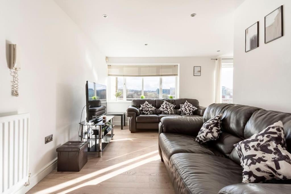 Ferienwohnung Stunning Flat By Quayside With Balcony!! Newcastle upon Tyne Exterior foto